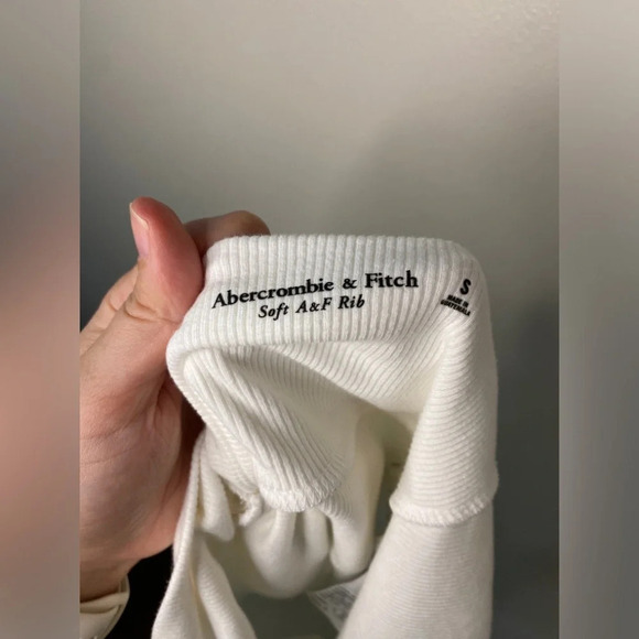 Abercrombie & Fitch Soft A&F Ribbed Square Neck Bodysuit - Picture 5 of 5